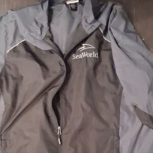 SeaWorld Men's Lightweight Jacket - Black and Gray